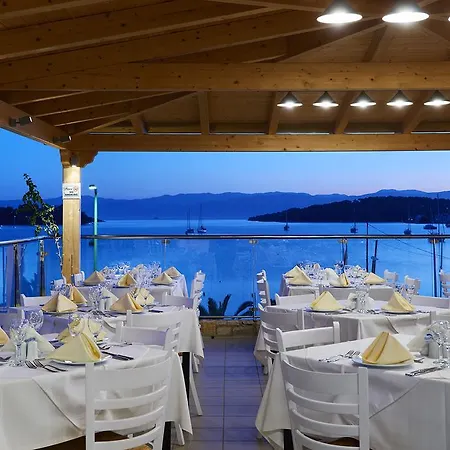 Ξενοδοχείο Nautica Bay 3*