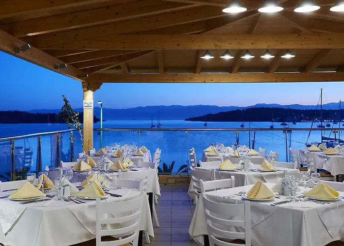 Hotel Nautica Bay 3*